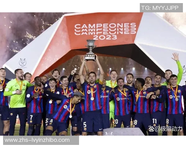 巴竞技与桑球队对决展现精彩足球盛宴引发球迷热议 巴竞技与桑球队对决展现精彩足球盛宴引发球迷热议